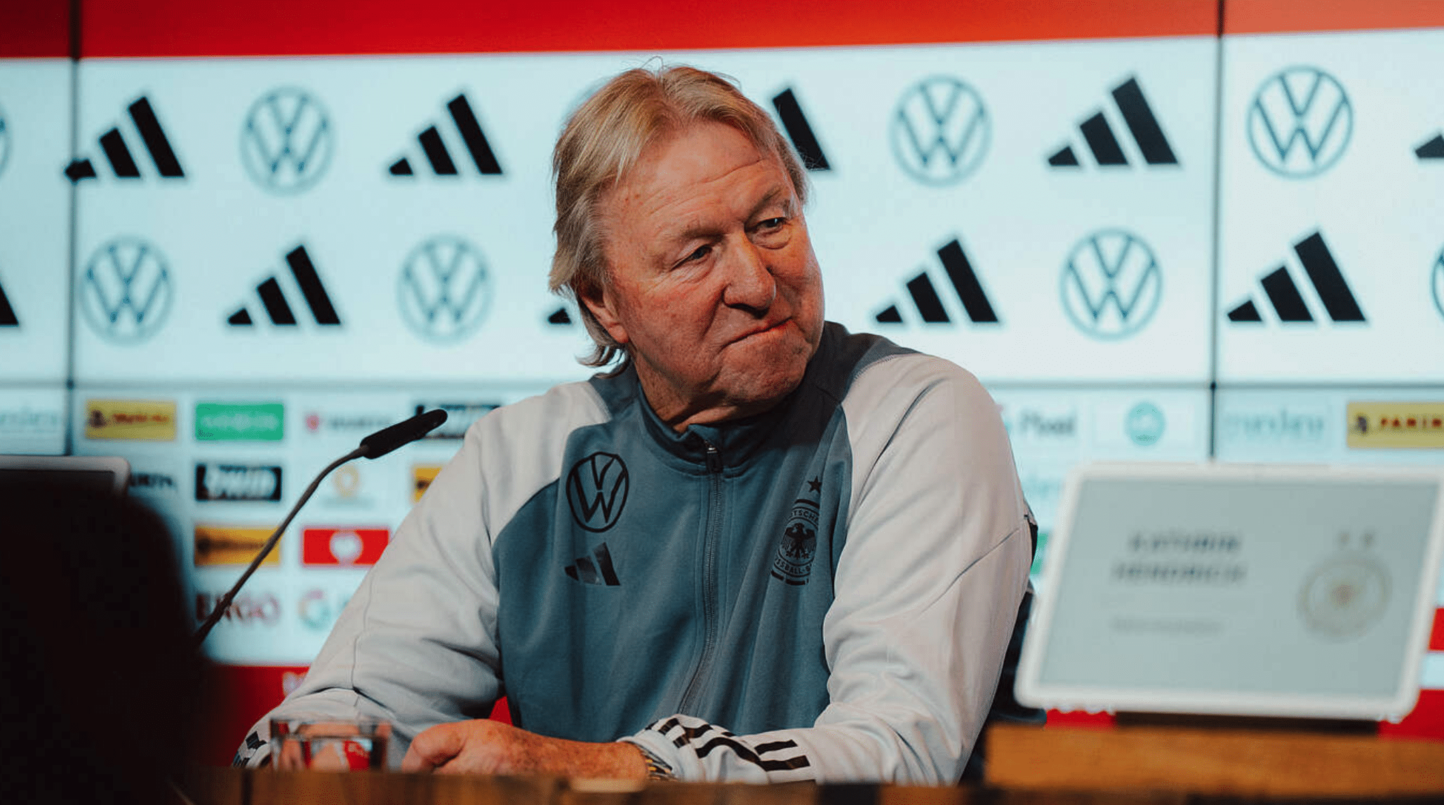 Frauen-Nationalmannschaft: Hrubesch im Interview vor dem wichtigen Länderspiel © Sofieke van Bilsen/DFB