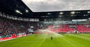 Bilder aus der WWK Arena in Augsburg von einem meiner letzten Stadionbesuche (hier gegen Wolfsburg 2023) Foto: eigene Quelle