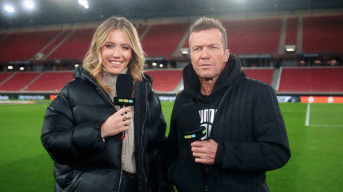 Fußball heute RTL live: Europa League mit Leverkusen & Freiburg - Moderatorin Laura Papendick mit RTL-Fußball-Experte Lothar Matthäus Foto: RTL / Simon Stöckl