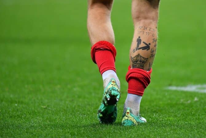 Tattoo von Robert Andrich vom Meister Bayer 04 Leverkusen (Foto Depositphotos.com)