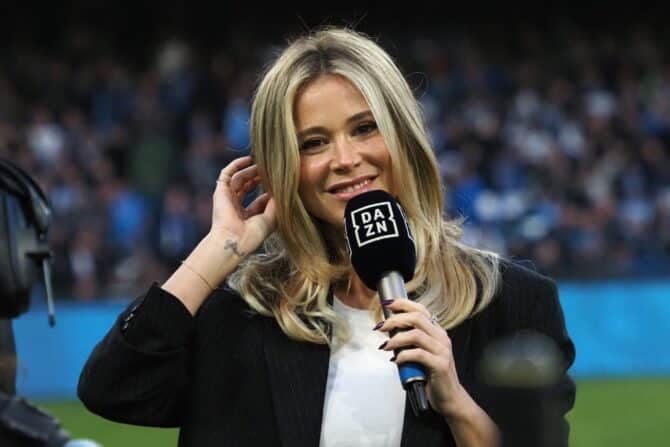DAZN zeigt die KlubWM! Diletta Leotta ist TV Moderatorin für DAZN in Italin (Foto Depositphotos.com)