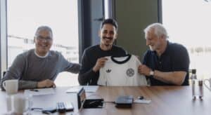 Ab 1. Juli neu im Trainerteam von Julian Nagelsmann: Benjamin Hübner (M.) Foto: Nico Florow/DFB