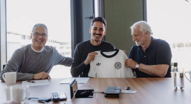 Ab 1. Juli neu im Trainerteam von Julian Nagelsmann: Benjamin Hübner (M.) Foto: Nico Florow/DFB