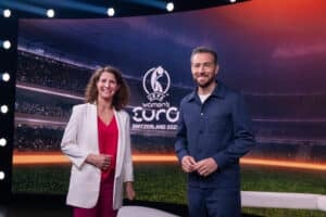 Kathrin Lehman, Sven Voss - Frauenfußball Länderspiel ZDF heute live: Wer überträgt Deutschland gegen Schweden? (Copyright ZDF und Ralph Orlowski)