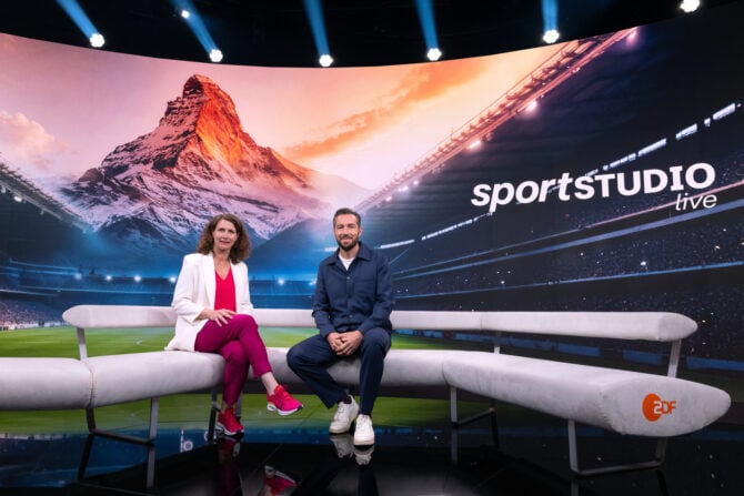 Kathrin Lehman, Sven Voss - Frauenfußball Länderspiel ZDF heute live: Wer überträgt Deutschland gegen Schweden? (Copyright ZDF und Ralph Orlowski)