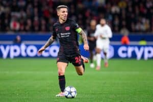 Bayer Leverkusens Alejandro Grimaldo in der UEFA Champions League (Foto depositphotos.com)