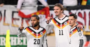 Nick Woltemade , Serge Gnabry und Florian Wirtz wwollen die WM-Quali sicher machen gegen die slowakei (Foto: JOHN THYS / AFP)