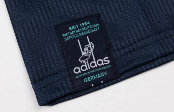 Das neue DFB- Away Trikot 2026 geleakt: Abschied in Marineblau vor dem Nike-Wechsel?