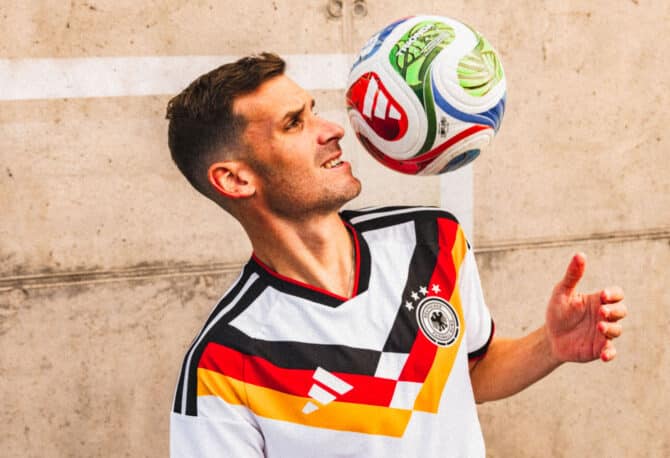 Neues adidas DFB WM Trikot 2026 geleakt - Wann kommt das Deutschland Trikot 2026?