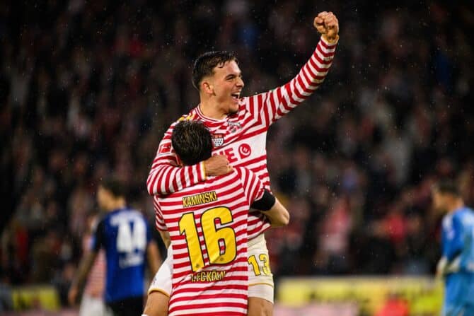 Said El Mala im Karnevalstrikot des 1.FC Köln im Rhein Energie Stadion (Fotoi Depositphotos.com)