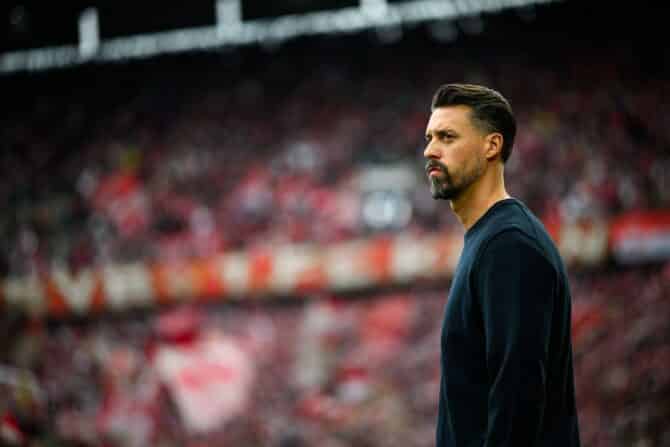FC Augsburg: Deshalb musste Sandro Wagner nach 153 Tagen wirklich gehen! Und kassiert 3 Mio. EUR! (Foto Depositphotos.com)