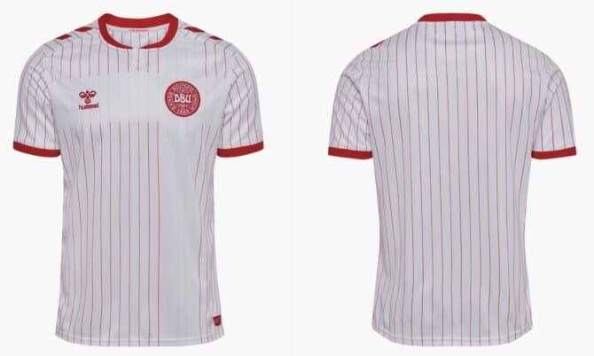 Dänemark spielt schon seit vielen Jahren in roten Hummel Trikots, so auch 2026.