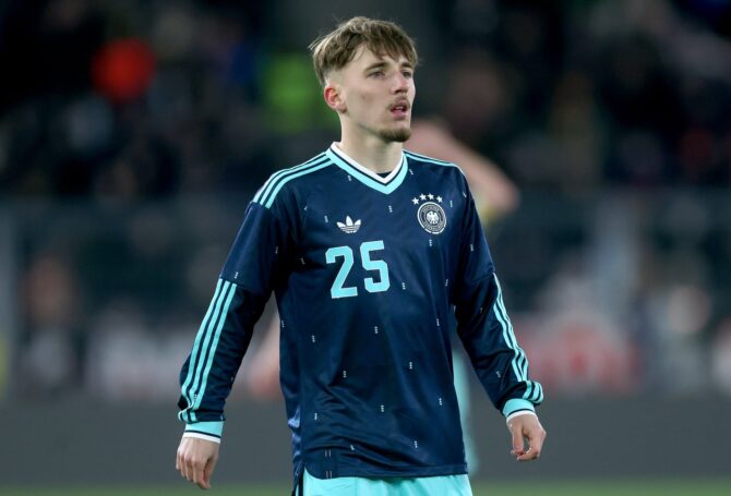 Lennart Karl (#25) im Trikot der deutschen Nationalmannschaft beim Länderspiel gegen die Schweiz im St. Jakob-Park in Basel am 27. März 2026. Alexander Hassenstein / Getty Images