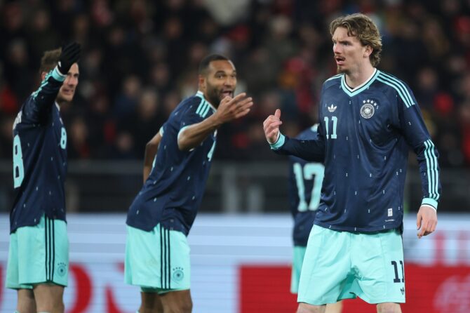 Nick Woltemade reagiert auf eine Spielsituation im Freundschaftsspiel zwischen der Schweiz und Deutschland am 27. März 2026 im St. Jakob-Park in Basel. Alex Grimm / Getty Images
