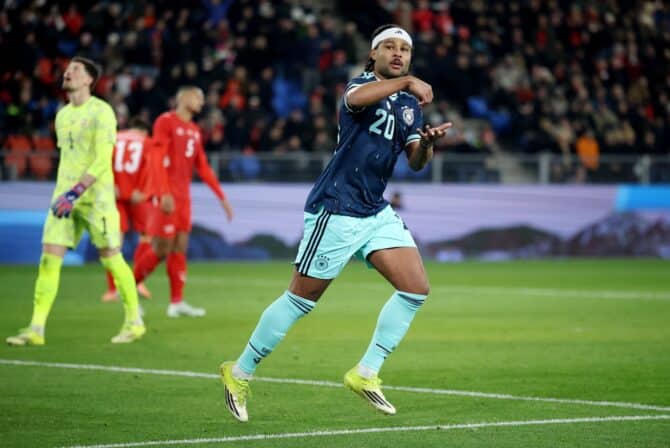 Serge Gnabry bejubelt seinen Treffer zum 2:0 für Deutschland im Länderspiel gegen die Schweiz im St. Jakob-Park in Basel am 27. März 2026. Alex Grimm / Getty Images