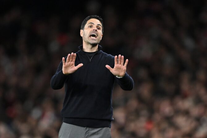Arsenal-Cheftrainer Mikel Arteta gestikuliert erregt an der Seitenlinie im Viertelfinalrückspiel der UEFA Champions League gegen Sporting Clube de Portugal am 15. April 2026 im Arsenal Stadium in London. (Mike Hewitt / Getty Images)