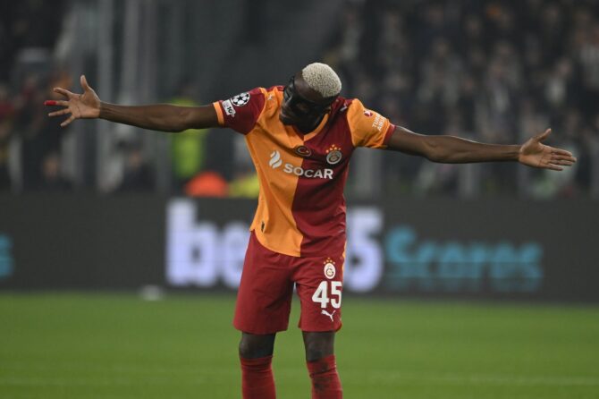 Victor Osimhen von Galatasaray reagiert beim Champions-League-Playoff-Rückspiel zwischen Juventus und Galatasaray im Juventus Stadium in Turin am 25. Februar 2026. (Stefano Guidi / Getty Images)