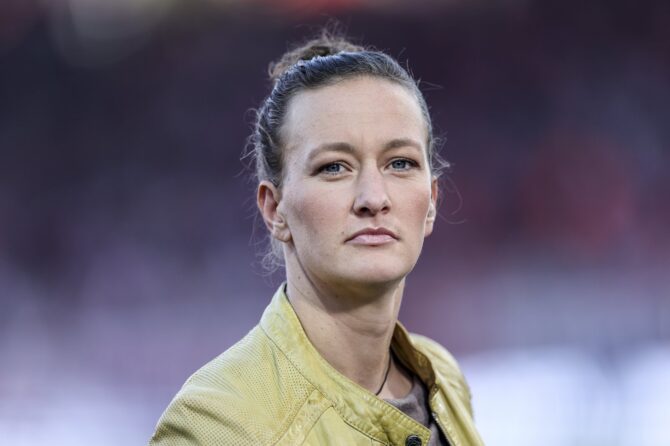 Die frühere Nationaltorhüterin Almuth Schult vor dem Bundesliga-Spiel zwischen dem 1. FC Union Berlin und Borussia Mönchengladbach im Stadion an der Alten Försterei in Berlin am 30. Oktober 2022. (Maja Hitij / Getty Images Europe via Getty Images)