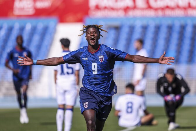 Gilson Tavares von Kap Verde bejubelt seinen Treffer zum 3:0 im Freundschaftsspiel gegen Serbien am 31. Mai 2026 im Estadio do Restelo in Lissabon. (Carlos Rodrigues / Getty Images Europe via Getty Images)