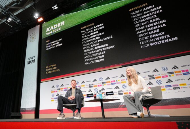 Bundestrainer Julian Nagelsmann spricht bei der Pressekonferenz zur Bekanntgabe des deutschen WM-Kaders 2026 am 21. Mai 2026 in Frankfurt am Main. (Copyright AFP/Hannes P. Albert)