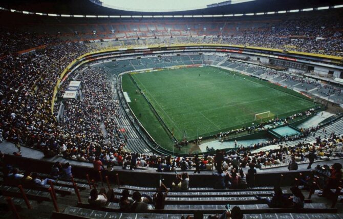 Das Aztekenstadion (Estadio Azteca) in Mexiko-Stadt, aufgenommen am 20. Juni 1986 während der Weltmeisterschaft in Mexiko. (Bongarts / Getty Images)