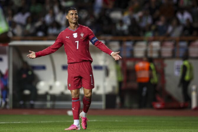 Portugals Kapitän Cristiano Ronaldo (Nummer 7) im Testspiel gegen Nigeria. Die Partie fand am 10. Juni 2026 im Estádio Dr. Magalhães Pessoa in Leiria, Portugal, statt. Carlos Rodrigues / Getty Images Europe via Getty Images