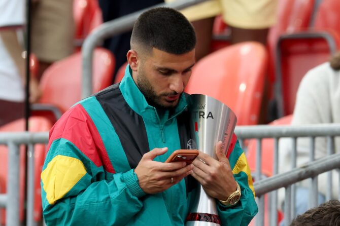 Deniz Undav nach dem Abpfiff des WM-2026-Gruppenspiels zwischen Deutschland und der Elfenbeinkueste im Toronto Stadium. Der Angreifer und die deutsche Nationalmannschaft durften am 20. Juni 2026 einen Sieg feiern. (Alexander Hassenstein / Getty Images)