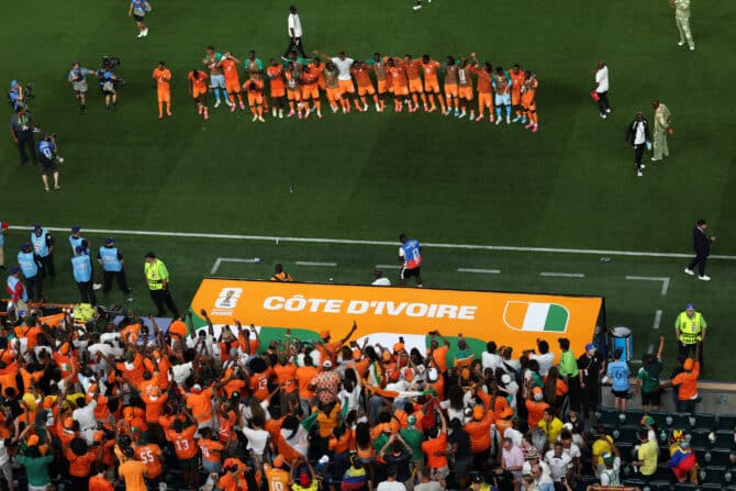 Philadelphia, Pennsylvania, USA, 14. Juni 2026: Die Spieler der Elfenbeinküste applaudieren ihren Fans nach dem 1:0-Sieg gegen Ecuador im WM-Gruppenspiel der Gruppe E im Philadelphia Stadium. (Foto: Kevin C. Cox/Getty Images)