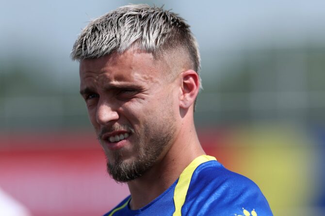 Ermedin Demirovic beim Training von Bosnien-Herzegowina in Toronto vor dem WM-Spiel gegen Kanada.