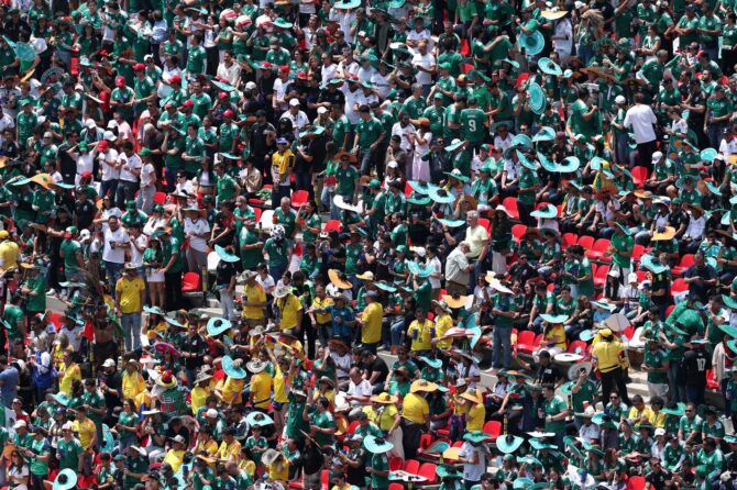 Fans nehmen ihre Plätze in den Rängen vor dem WM-2026-Gruppenspiel zwischen Mexiko und Südafrika am 11. Juni 2026 im Mexico City Stadium ein. (Kevin C. Cox / Getty Images)