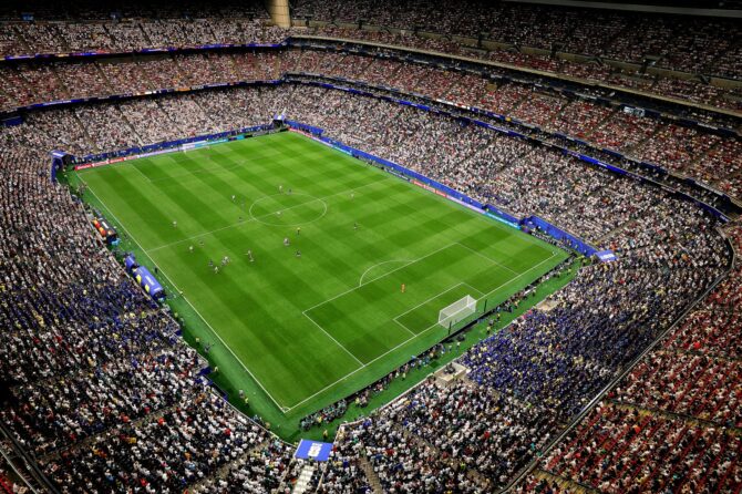 Blick von oben in das ausverkaufte Houston Stadium während des WM-Gruppenspiels der Gruppe E zwischen Deutschland und Curaçao am 14. Juni 2026. Foto: Alex Slitz / Getty Images