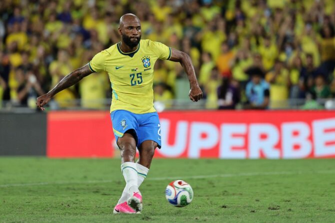 Igor Thiago verwandelt für die brasilianische Nationalmannschaft einen Elfmeter im Testspiel gegen Panama. Die Partie fand am 31. Mai 2026 im Maracanã-Stadion in Rio de Janeiro statt. (Wagner Meier / Getty Images South America via Getty Images)