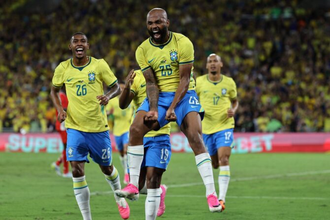 Igor Thiago bejubelt seinen Treffer zum 5:0 für Brasilien im Testspiel gegen Panama im Maracanã-Stadion in Rio de Janeiro am 31. Mai 2026. Der Stürmer überzeugte mit einem weiteren Tor im Nationaltrikot der Selecão. Wagner Meier / Getty Images