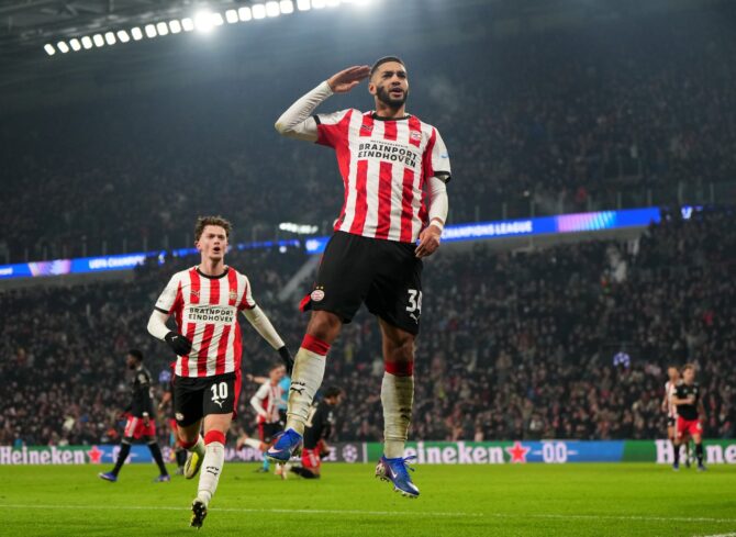 Ismael Saibari von PSV Eindhoven jubelt nach seinem Tor gegen Bayern München in der Champions-League-Ligaphase am 28. Januar 2026 im PSV Stadion in Eindhoven. (Alex Bierens de Haan / Getty Images)