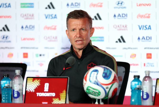 Kanadas Nationaltrainer Jesse Marsch auf der Pressekonferenz in Toronto vor dem WM-Auftakt gegen Bosnien-Herzegowina.