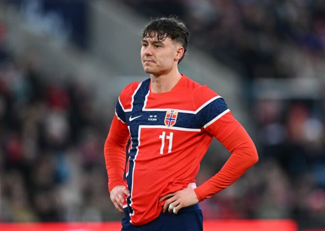 Jørgen Strand Larsen von Norwegen im Einsatz während des internationalen Freundschaftsspiels zwischen Norwegen und der Schweiz am 31. März 2026 im Ullevaal Stadion in Oslo. (Stuart Franklin / Getty Images)