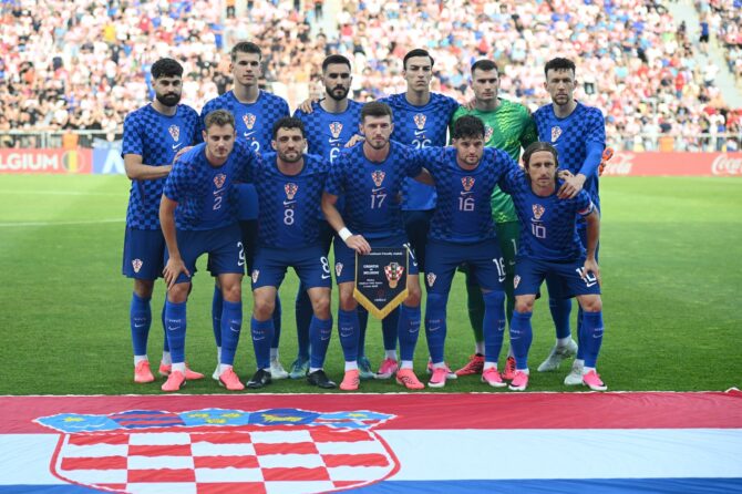 Die Mannschaft von Kroatien posiert für ein Teamfoto vor dem internationalen Freundschaftsspiel gegen Belgien am 2. Juni 2026 im Stadion HNK Rijeka in Rijeka. (Jurij Kodrun / Getty Images)