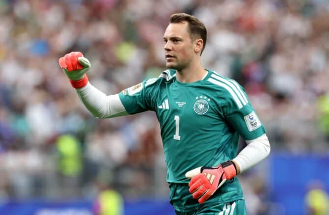 Manuel Neuer ballt die Faust und bejubelt den Führungstreffer von Felix Nmecha im WM-Gruppenspiel der Gruppe E gegen Curaçao. Der deutsche Torwart und Kapitän stand am 14. Juni 2026 im Houston Stadium zwischen den Pfosten. Foto: Alexander Hassenstein / Getty Images