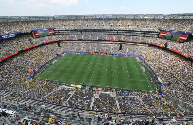 Blick in das ausverkaufte New York New Jersey Stadium in East Rutherford vor dem WM-Gruppenspiel der Gruppe E zwischen Ecuador und Deutschland. Die Partie wurde am 25. Juni 2026 ausgetragen. Al Bello / Getty Images