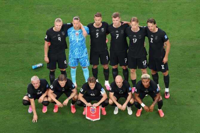 Norwegens Startelf stellt sich vor dem Gruppe-I-Spiel der Fußball-Weltmeisterschaft 2026 gegen Senegal im New York New Jersey Stadium in East Rutherford am 22. Juni 2026 zum Mannschaftsfoto auf. Justin Setterfield / Getty Images North America via Getty Images