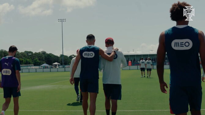 Portugal ehrt Co-Trainer Carvalho vor WM-Training