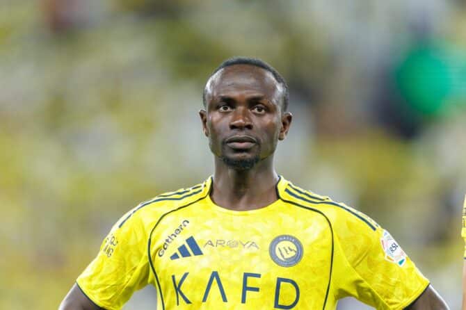 Sadio Mané, Offensivstar und Kapitän des Senegal, im Einsatz für seinen Klub Al-Nassr beim Spiel der Saudi Pro League gegen Al-Najmah am 3. April 2026 im Al-Awwal Park in Riad. (Abdullah Ahmed / Getty Images)