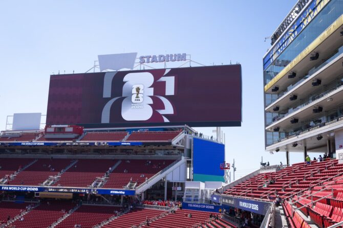 Blick in das San Francisco Bay Area Stadium in Santa Clara vor dem Anpfiff des WM-Gruppenspiels der Gruppe B zwischen Katar und der Schweiz. Die Partie wurde am 13. Juni 2026 in Kalifornien ausgetragen. Fran Santiago / Getty Images