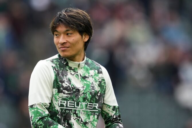 Shuto Machino von Borussia Mönchengladbach beim Aufwärmen vor dem Bundesliga-Spiel gegen 1. FC Union Berlin am 28. Februar 2026 im Borussia-Park in Mönchengladbach. (Alex Bierens de Haan / Getty Images)