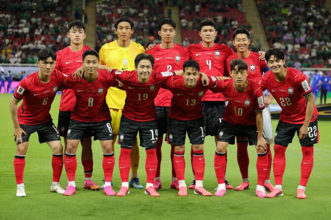 Die Spieler Südkoreas posieren vor dem Anpfiff des WM-2026-Gruppenspiels der Gruppe A gegen Tschechien am 11. Juni 2026 im Guadalajara-Stadion für das Mannschaftsfoto. (Alex Slitz / Getty Images)