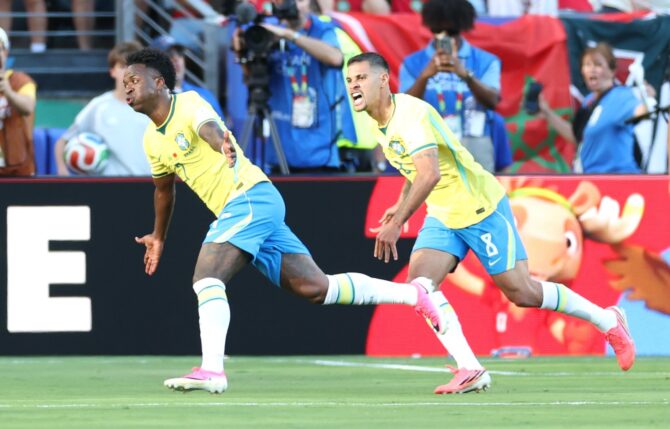 Vinicius Junior von Brasilien bejubelt das erste Tor seiner Mannschaft während des WM-2026-Gruppenspiels der Gruppe C gegen Marokko im New York New Jersey Stadium in East Rutherford, New Jersey, am 13. Juni 2026. Dan Mullan / Getty Images