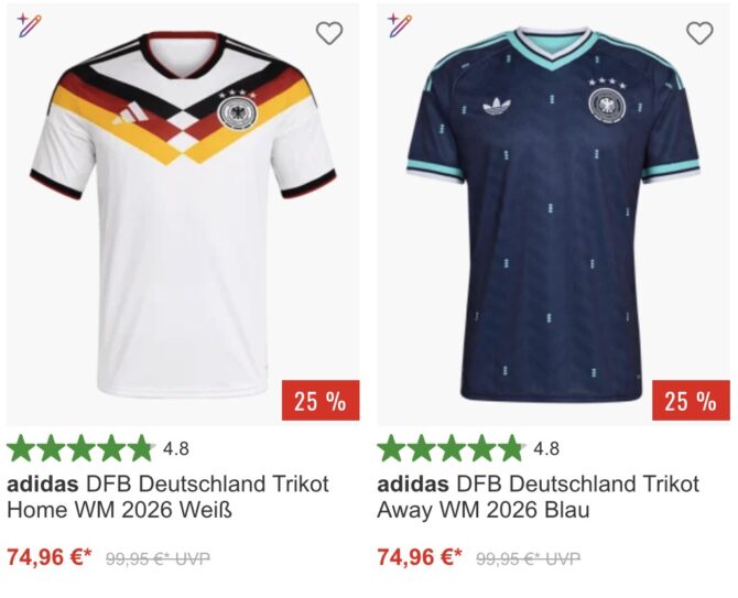Das weiße DFB Heimtrikot und das blaue Auswärtstrikot 2026 sind bei 11teamsports um 25 Prozent auf 74,96 Euro reduziert.