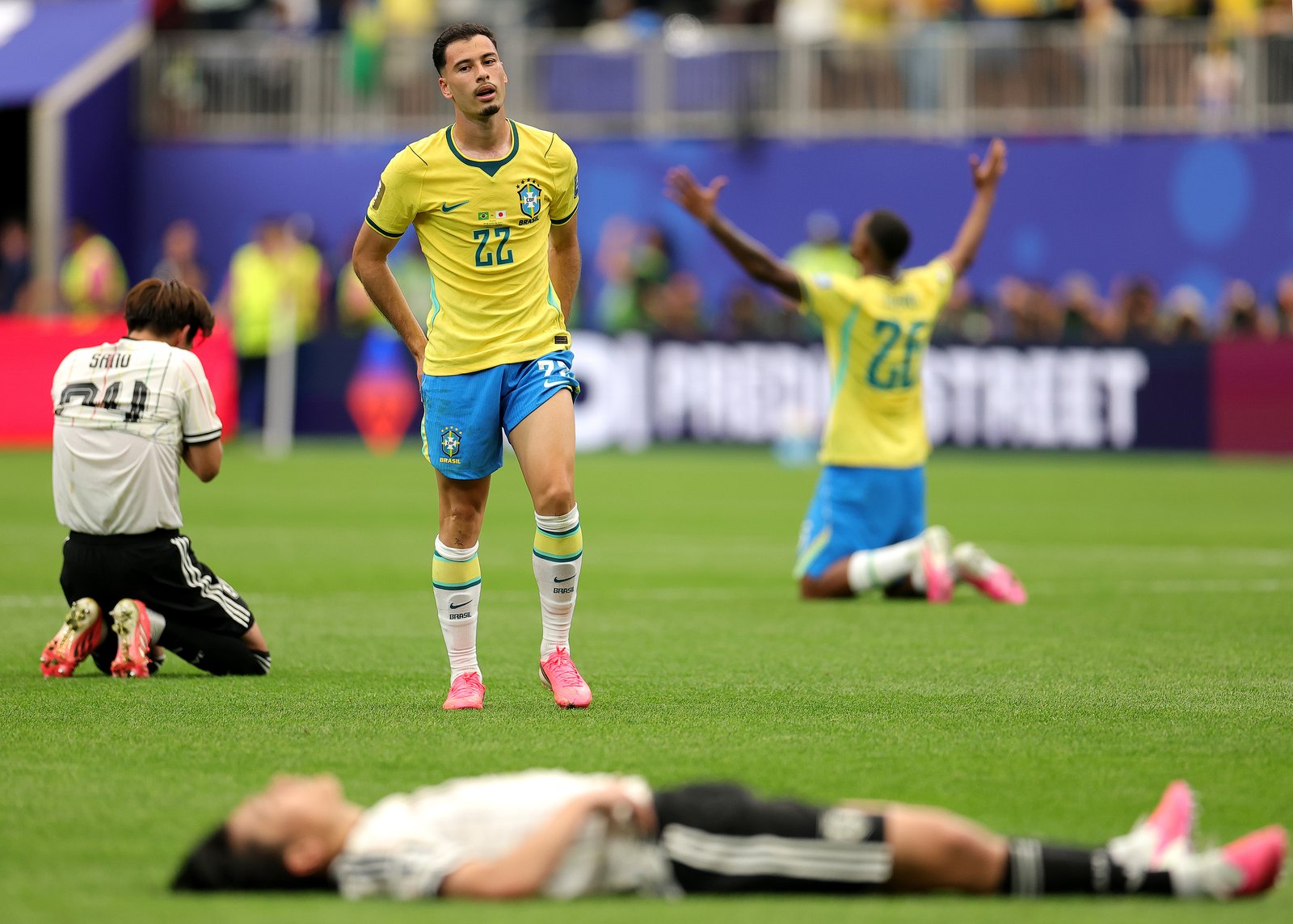 Brasiliens Gabriel Martinelli jubelt nach dem 2:1-Sieg im WM-2026-Sechzehntelfinale gegen Japan. Die Partie fand am 29. Juni 2026 im Houston Stadium in Houston, Texas, statt. (Alex Slitz / Getty Images North America via Getty Images)