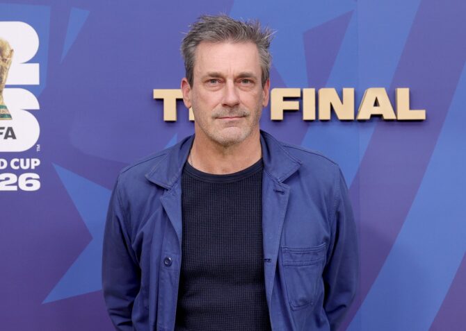 Schauspieler Jon Hamm auf dem FIFA Gold Carpet vor dem WM-Finale 2026 zwischen Spanien und Argentinien am 19. Juli 2026 in East Rutherford. (Michael Loccisano / Getty Images North America via Getty Images)