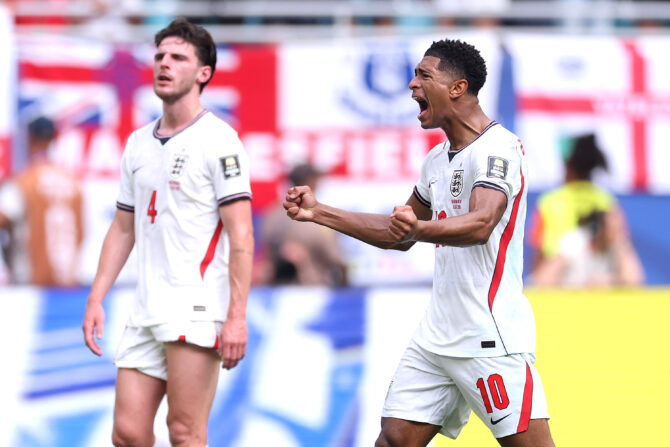 MIAMI GARDENS, USA - 11. Juli 2026: Jude Bellingham jubelt über den ersten Treffer der englischen Nationalmannschaft im Viertelfinale der WM 2026 gegen Norwegen im Miami Stadium. (Foto: Richard Pelham/Getty Images)